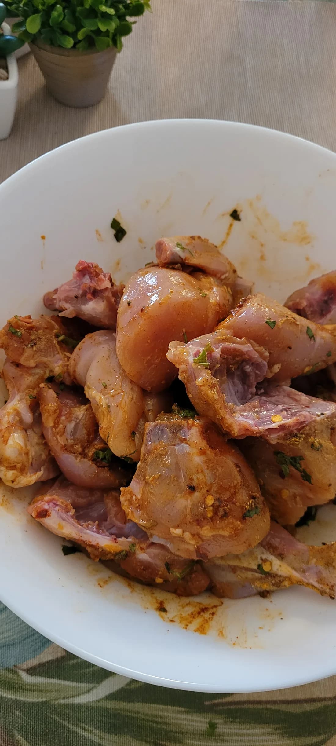 Chicken pieces coated in spices and lemon marinade